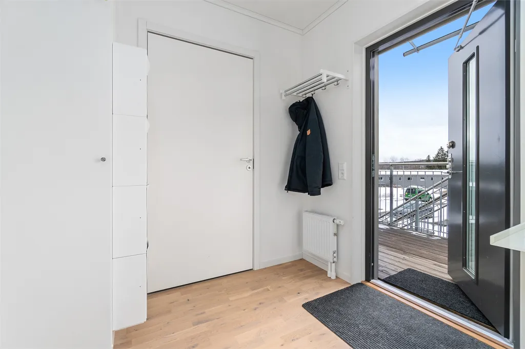 Entrée - Stylish Apartment with Balcony near Mälaren