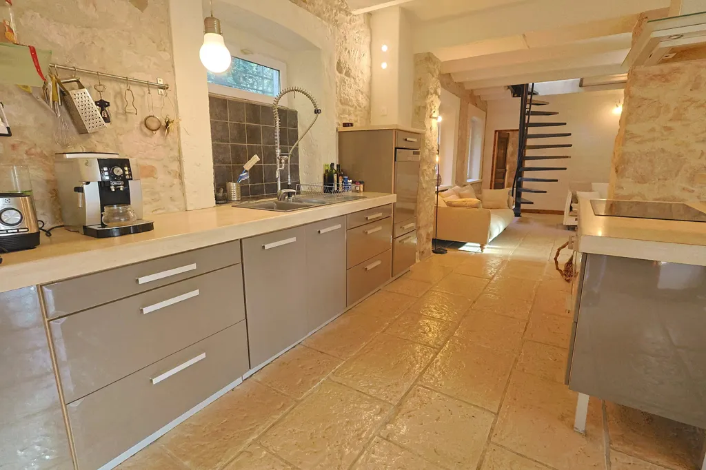 Köök - Luxury House with Pool in Vallauris