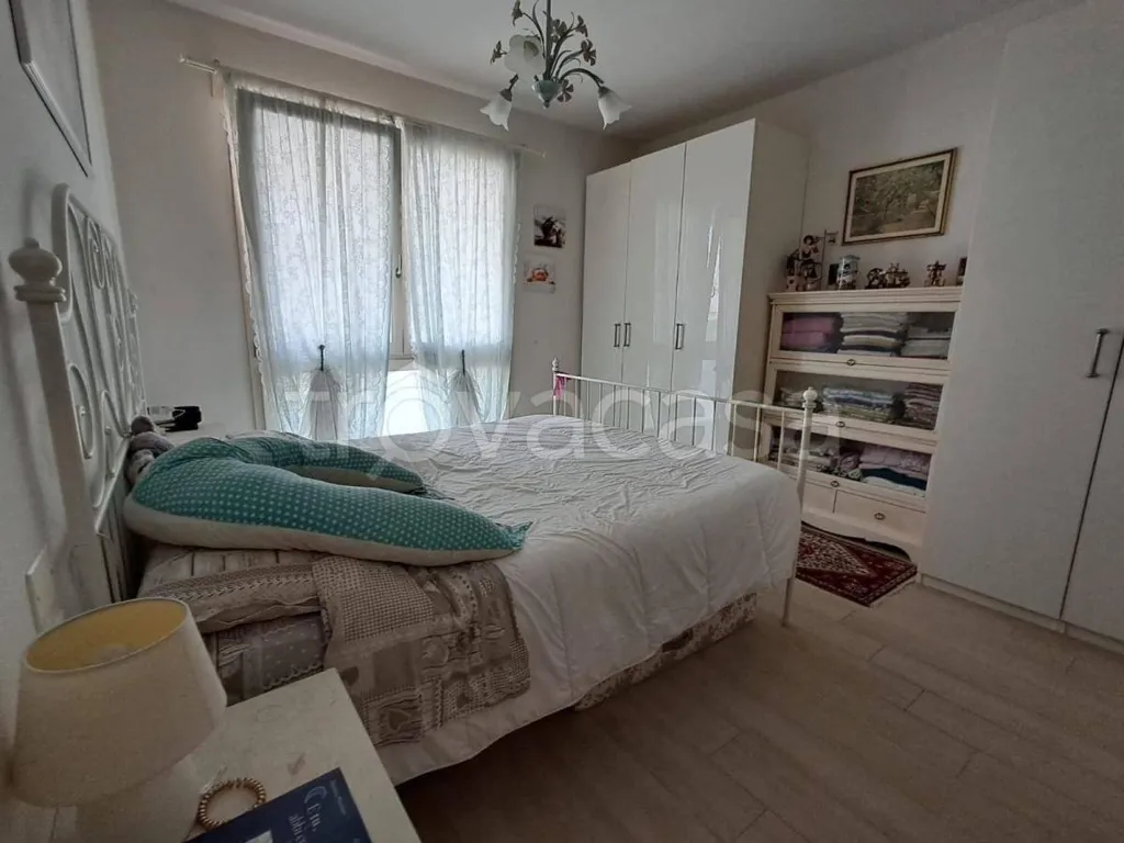 Bedrooms - Modern Villa with Private Garden in Ravenna