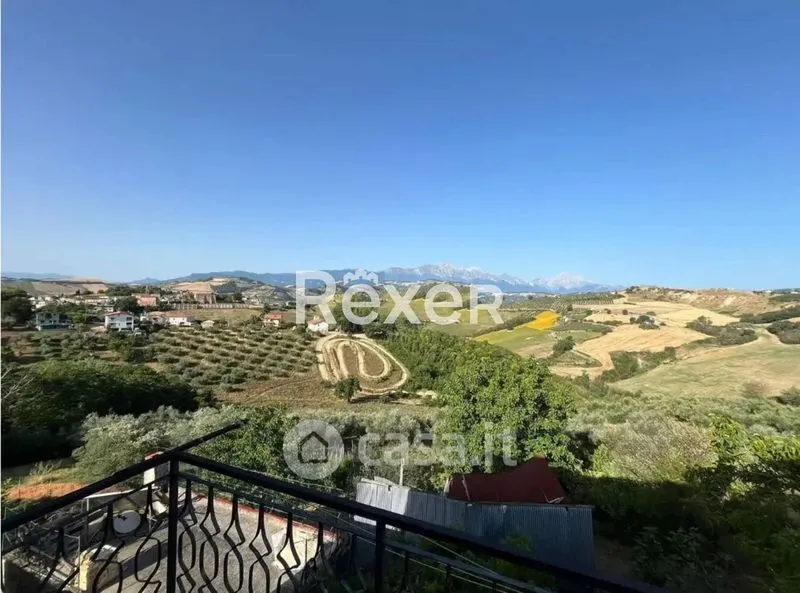 Terrasse - Bifamiliar House with Olive Grove in Castilenti