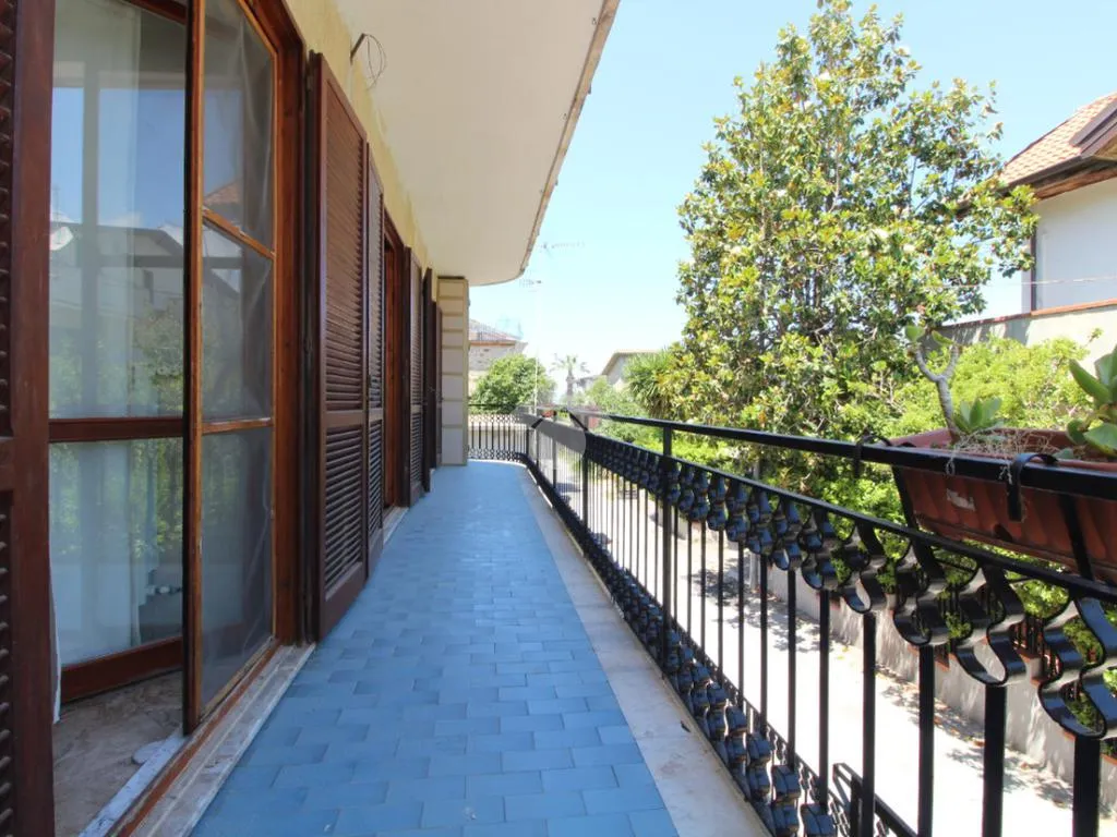 Balcone - Trilocale with Private Garden in Agropoli