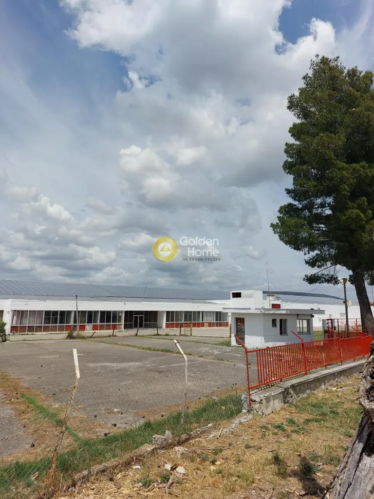 Aed - Industrial Space with Solar Panels in Livadeia