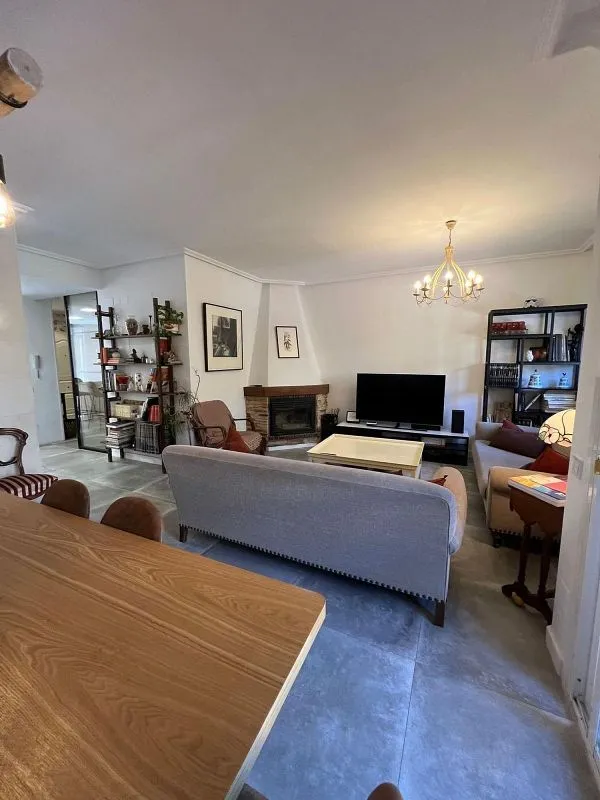 Elutuba - Terraced Chalet with Garden in Alalpardo