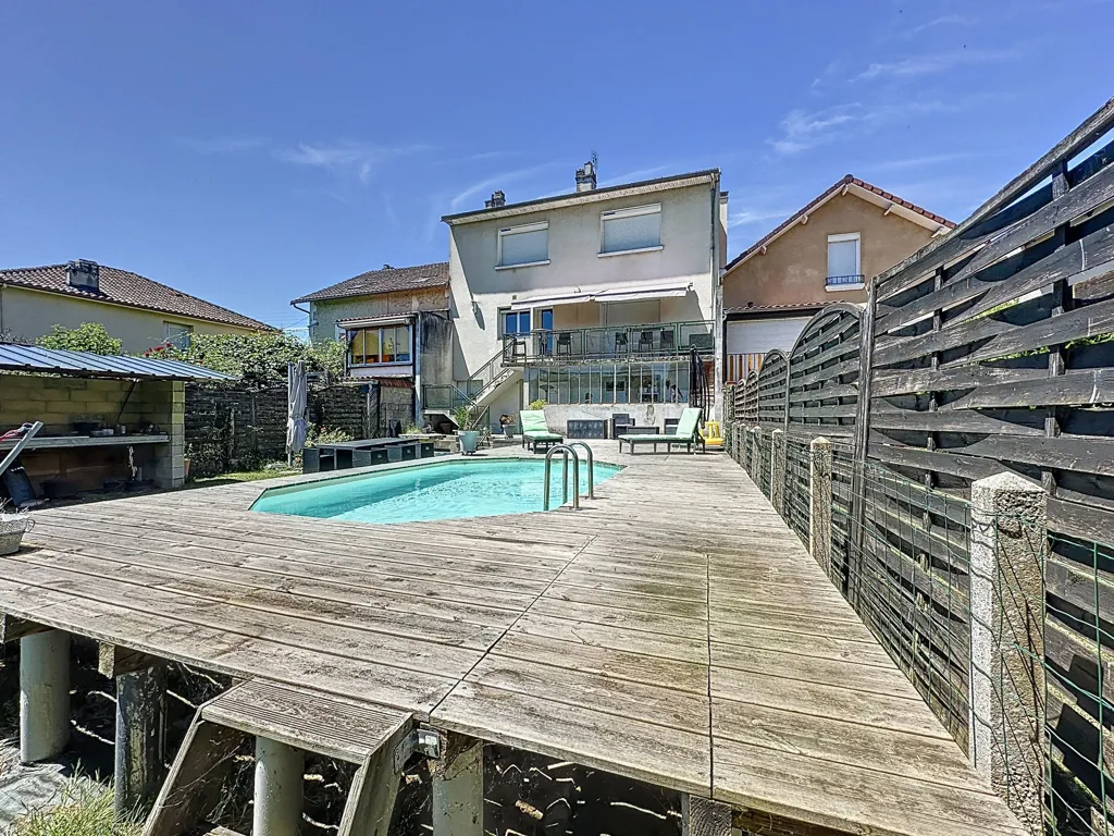 Pool - House with Pool and Garden in Périgueux Centre