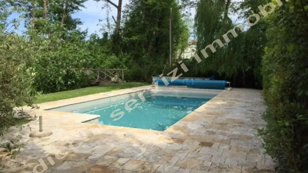 Bassein - Villa with Pool near Forte Dei Marmi