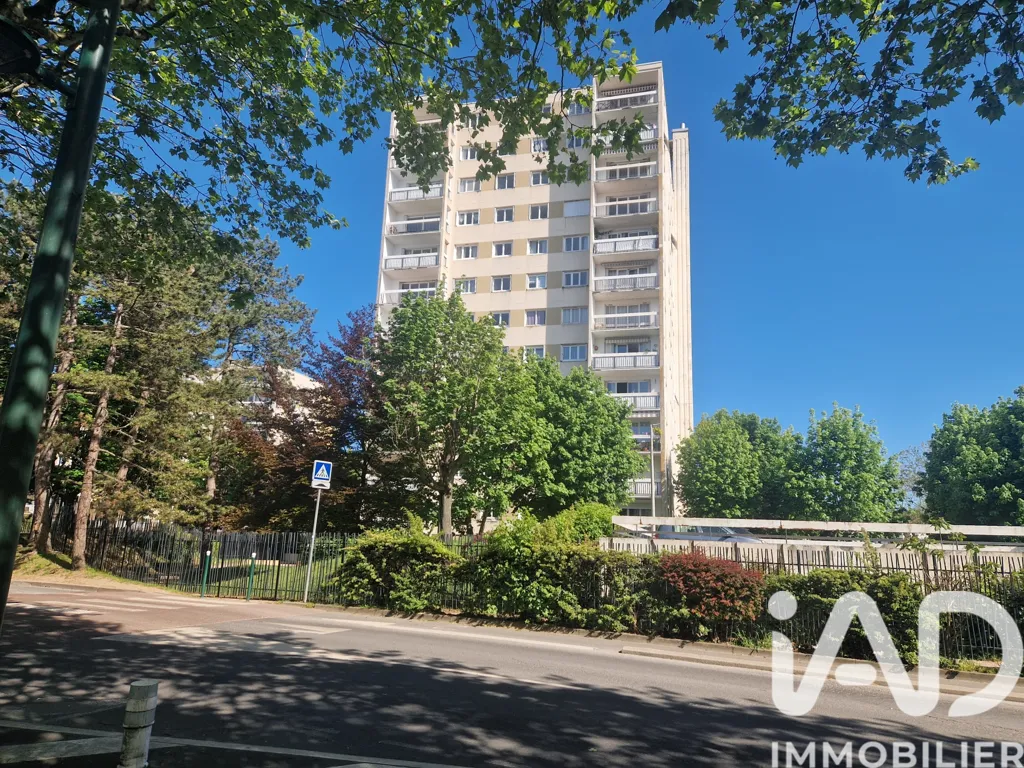 Esterno - Apartment with Balcony in Taverny