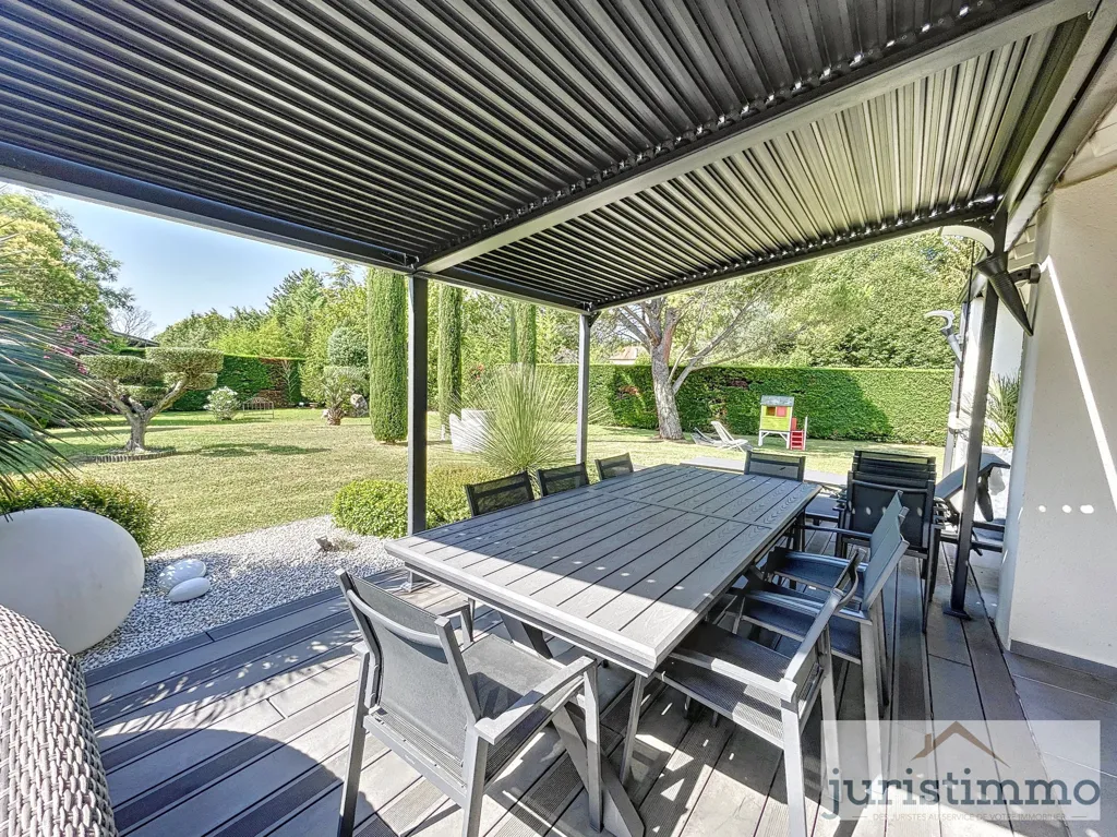 Terrasse - Villa avec Véranda et Jardin à Piolenc
