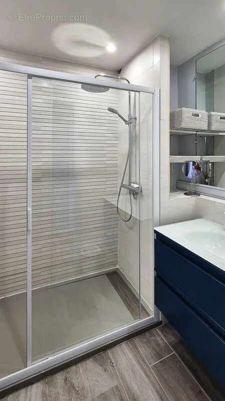 Salles de bain - Appartement T3 avec Vue Mer au Marine de Cogolin