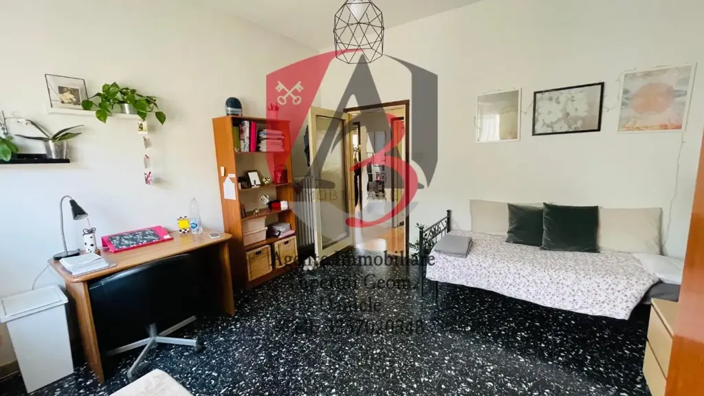 Chambres - 4-Bedroom Apartment in Central Pisa