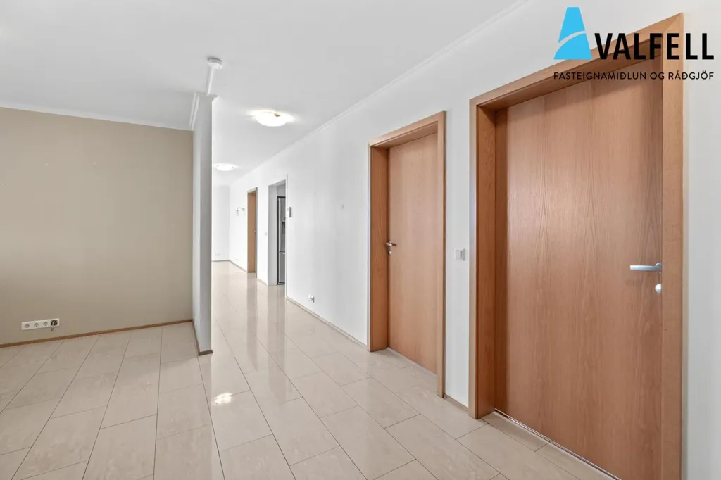 Ingresso - Apartment with Panoramic View in Reykjavik
