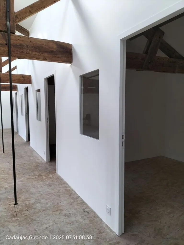 Stanze - Renovated Artisan Atelier with Shared Workspace in Cadaujac