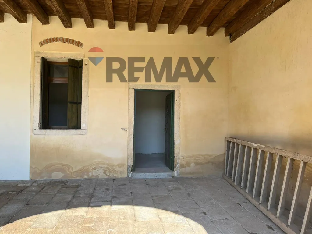 Garden - Independent House with Hillside View in Val Liona