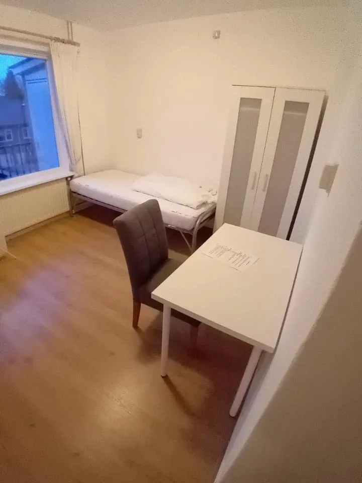 Chambres - Student Room with Shared Amenities in Hilversum