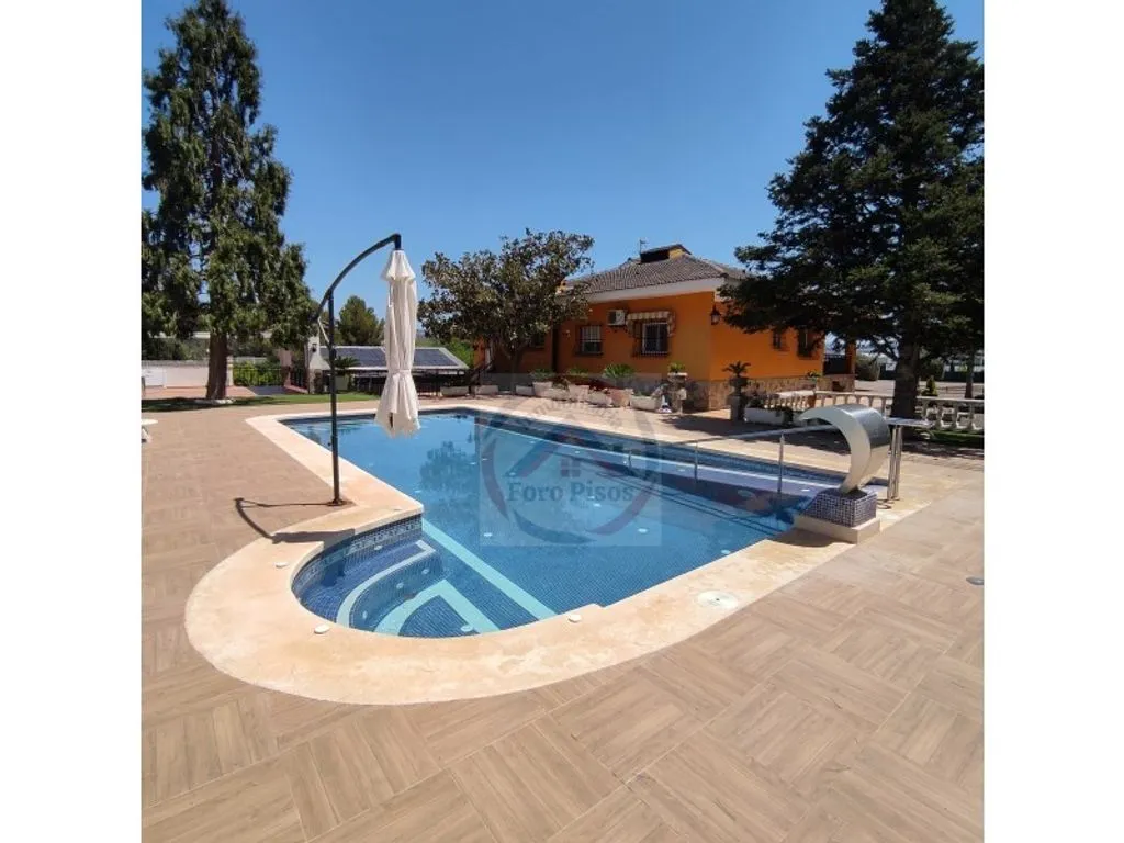 Bassein - Luxury Villa with Pool in Bellús, Valencia
