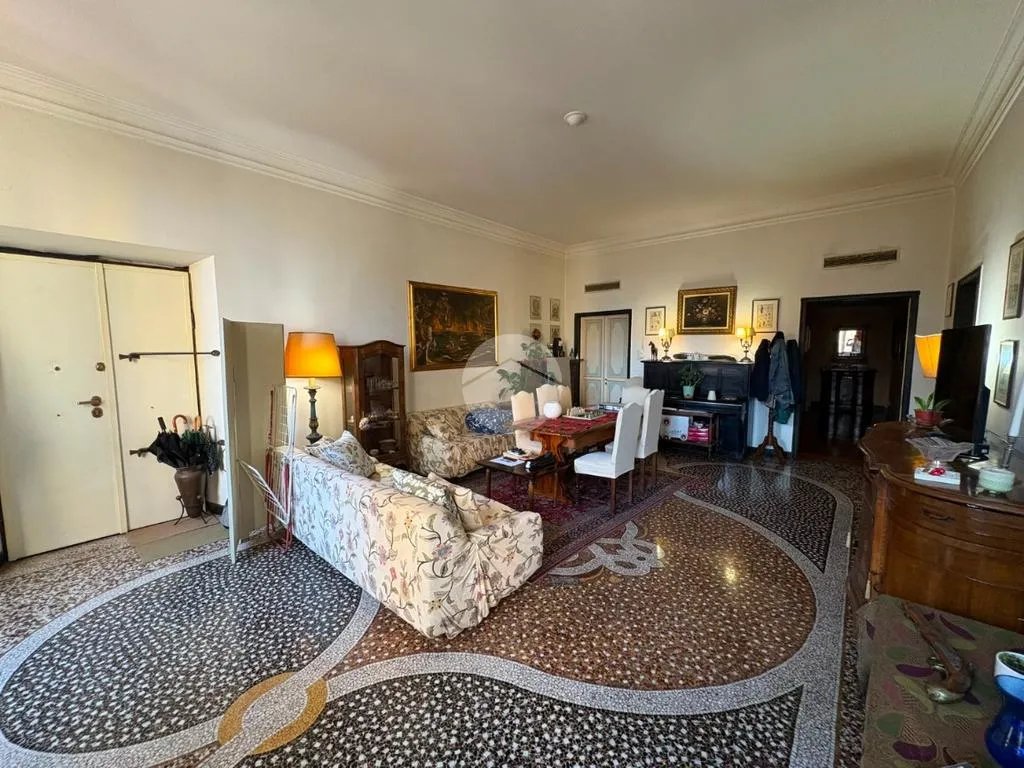 Living Room - Spacious 6-Room Apartment in Genoa