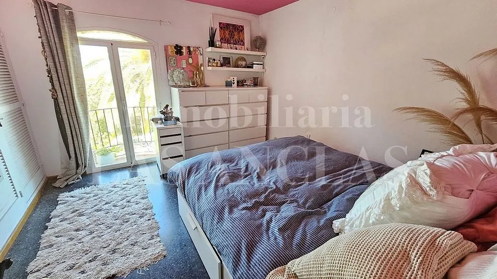 Bedrooms - Corner Semi-Detached with Garden in Talamanca