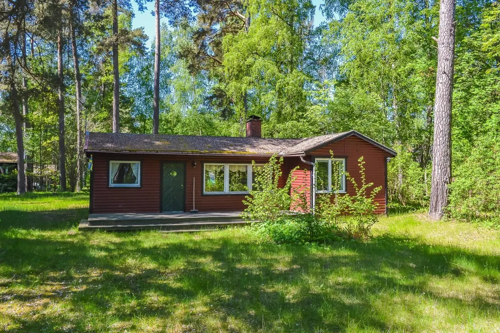 3-toaline maja asukohas Upplands-Bro kommun