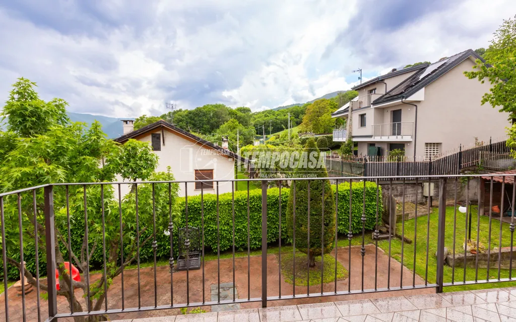 Aed - Panoramic Villa with Garden in Almese