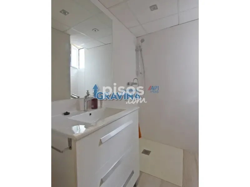 Salles de bain - Bright Penthouse with Terrace in Seville