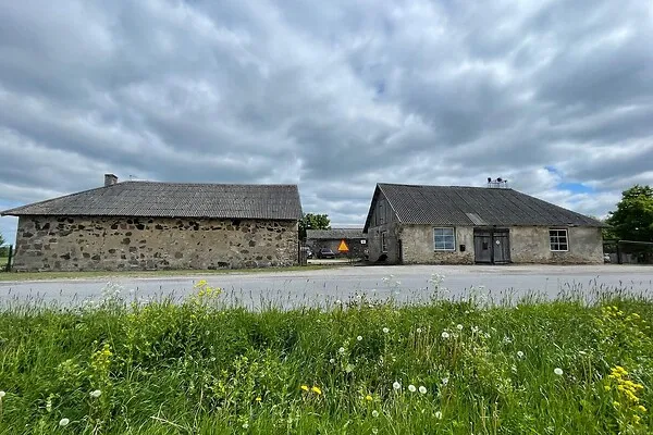 Extérieur - Commercial Plot with Industrial Buildings in Kadrina