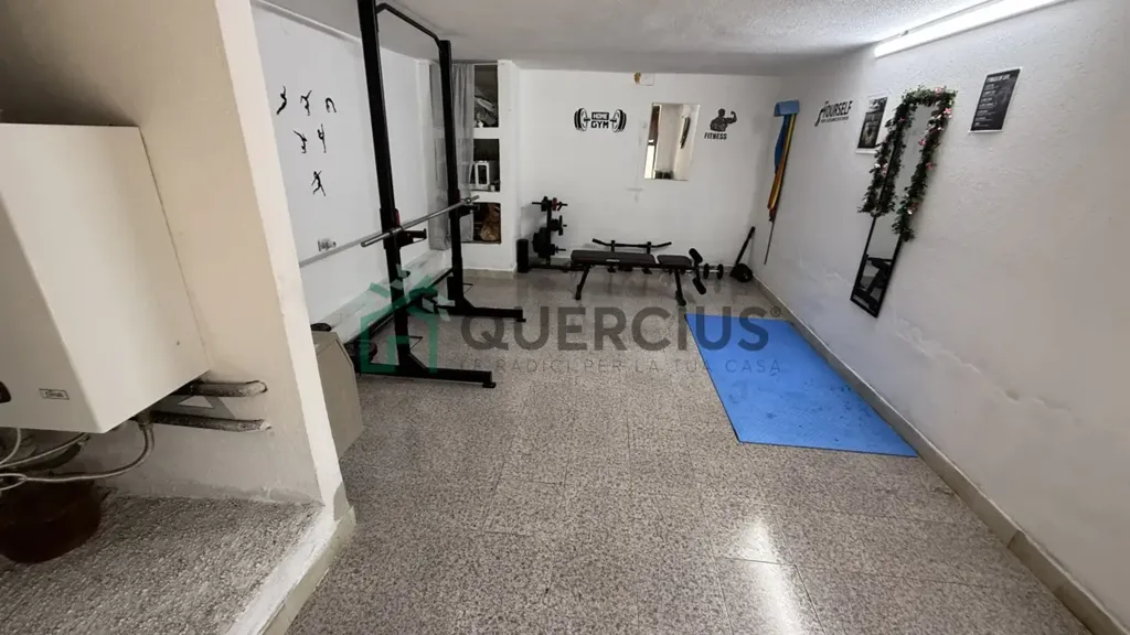 Garage - Rear-Adjoining House with Balcony in Monteforte d'Alpone