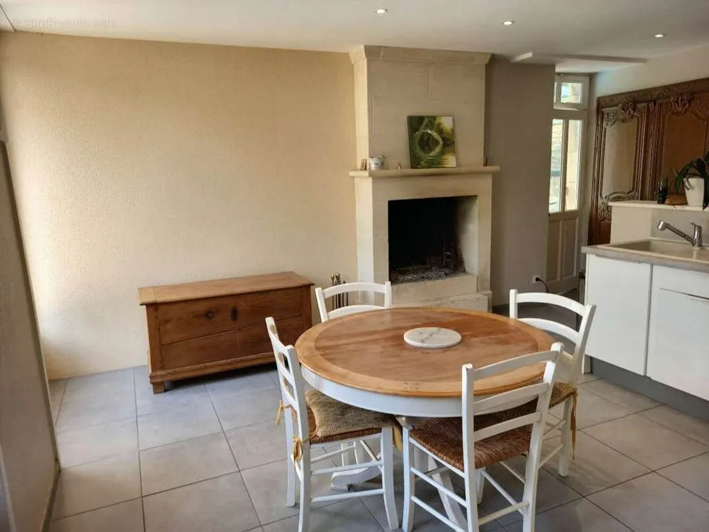 Maison 8 pièces à Rots