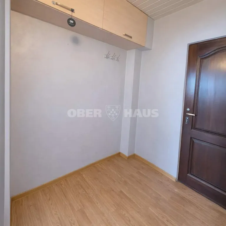 Appartement 1 pièces à LT