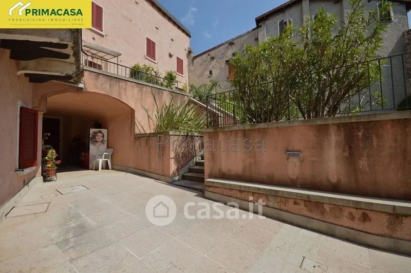 Aed - Modernised Two-Bedroom in Toscolano-Maderno