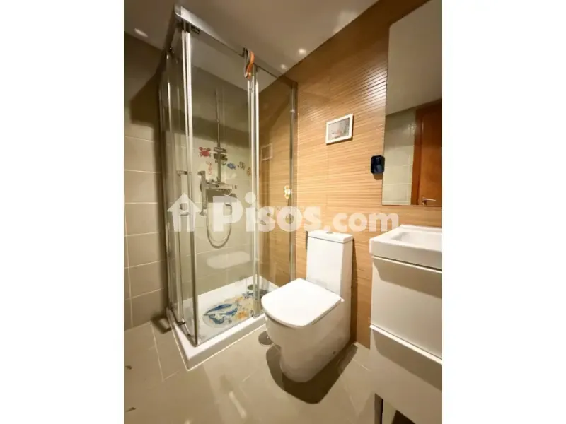 Bathrooms - Penthouse with Terraces in Montecarmelo, Madrid