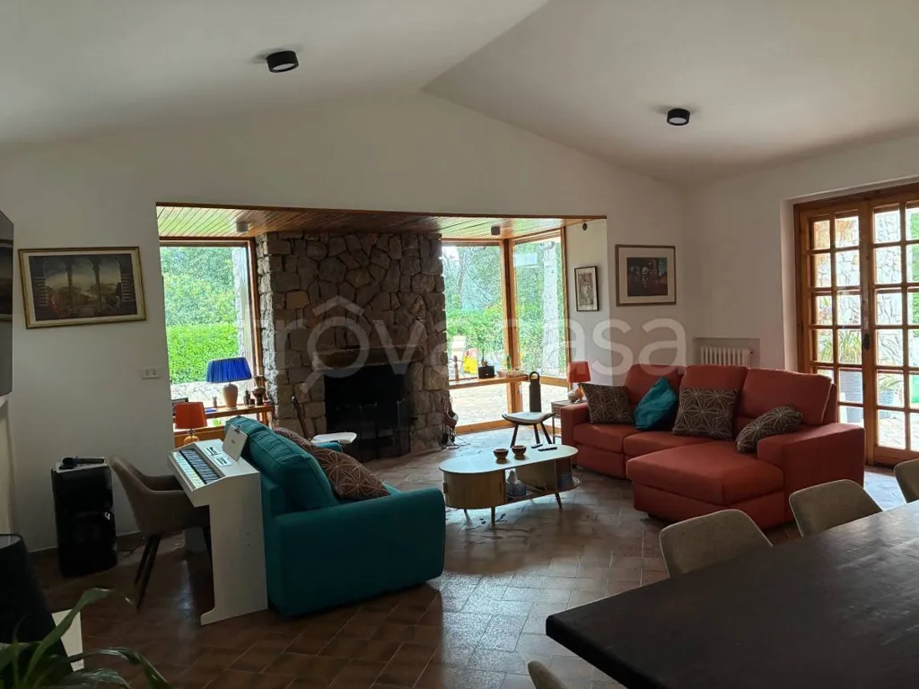 Soggiorno - Architectural Villa with Garden in Itri
