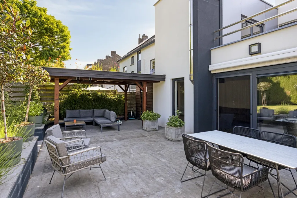 Maison 6 pièces à Maastricht