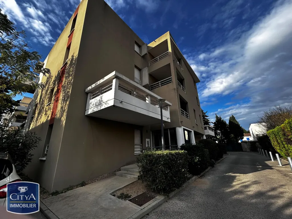 Extérieur - Appartement avec Balcon et Parking à Arles