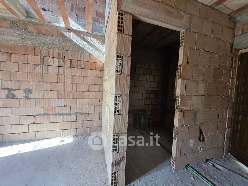 Pièces - Rustic Apartments with Balcony in Accettura