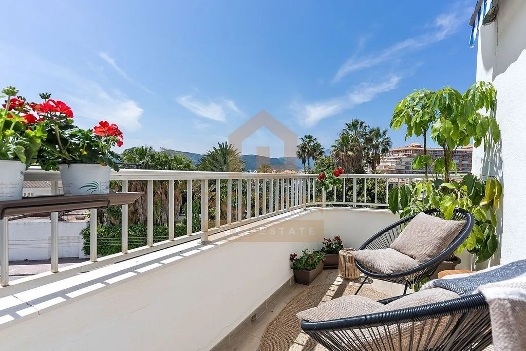 Balcone - Apartment with Pool and Terrace in Gandía