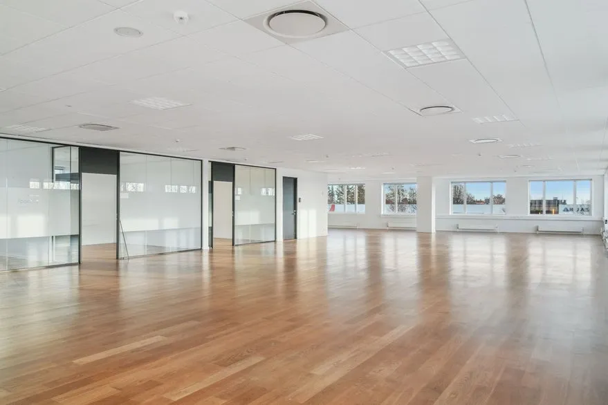 Bureau - Modern Office Space with Aarhus View on Ydre Ringvej
