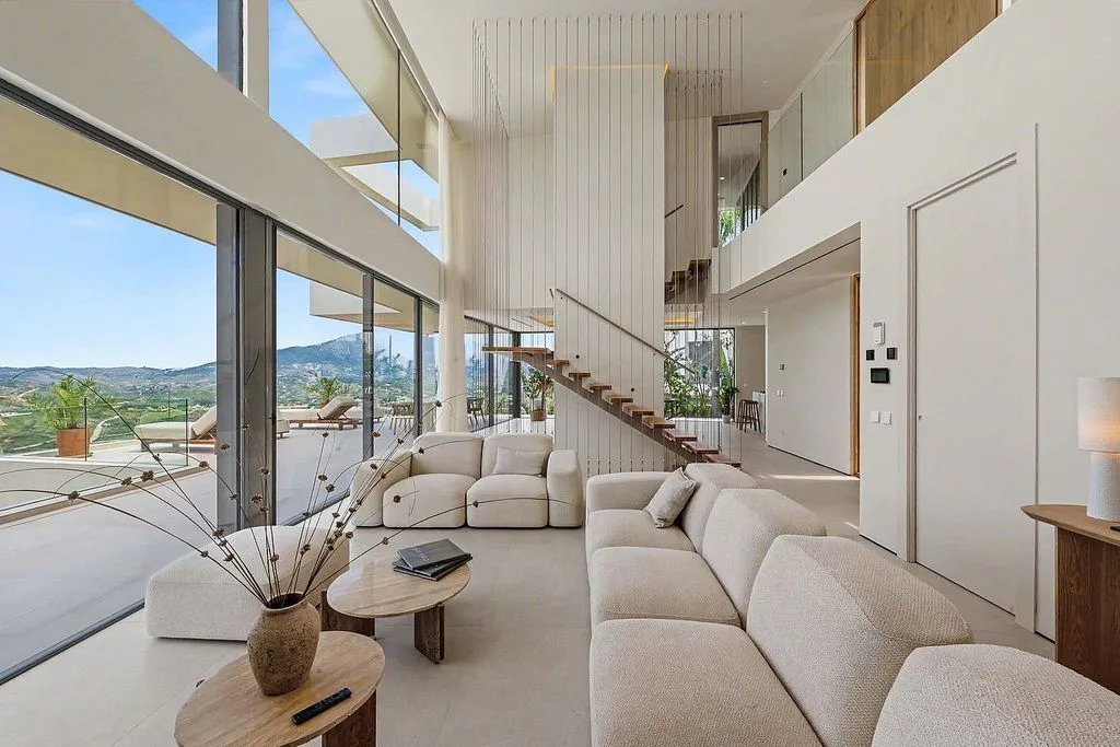Elutuba - Passivhaus Villa with Infinity Pools in La Cala Golf