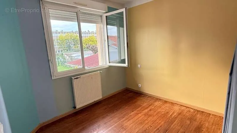other_room