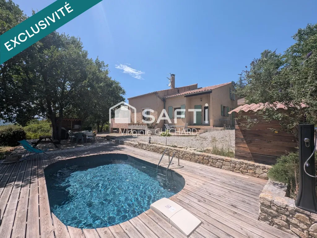 Pool - Architect's Villa with Pool in Aiglun