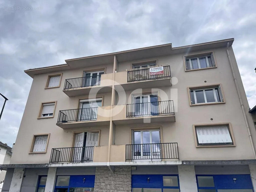 Välivaade - Apartment with Balcony in Brive-la-Gaillarde