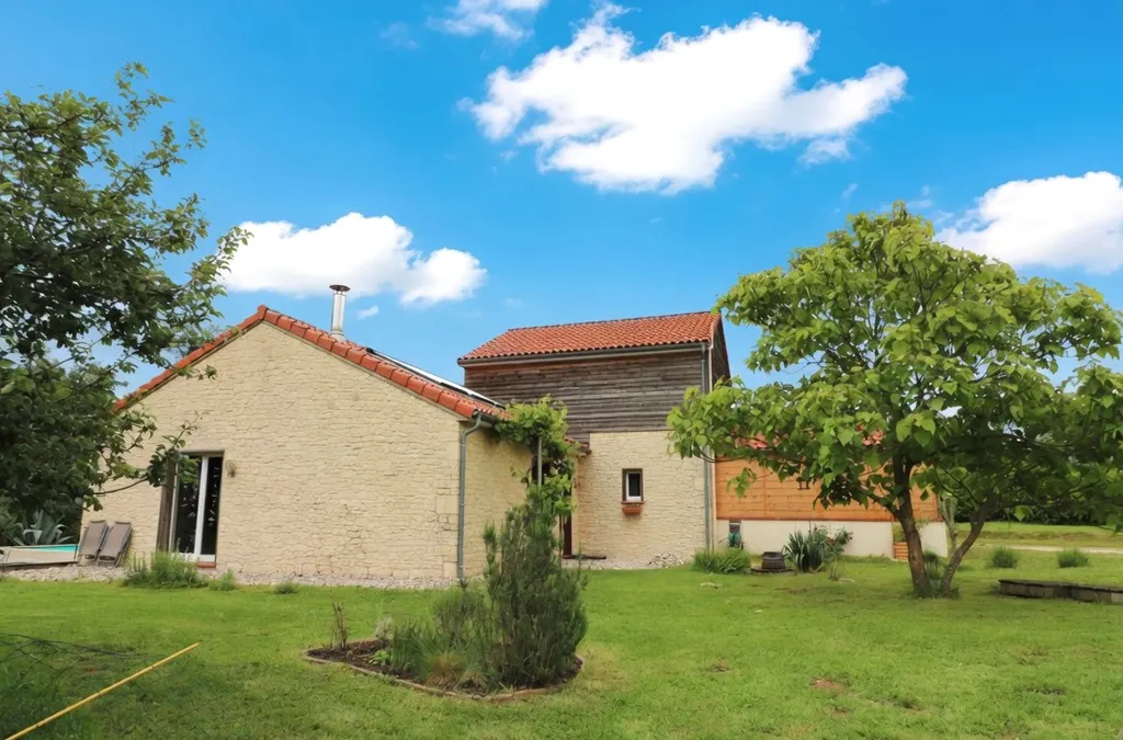 Extérieur - Maison Contemporaine avec Piscine en Campagne