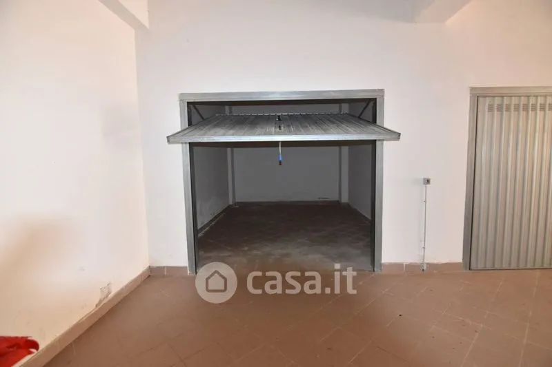 Garaaž - Apartment with Parking in Lapio