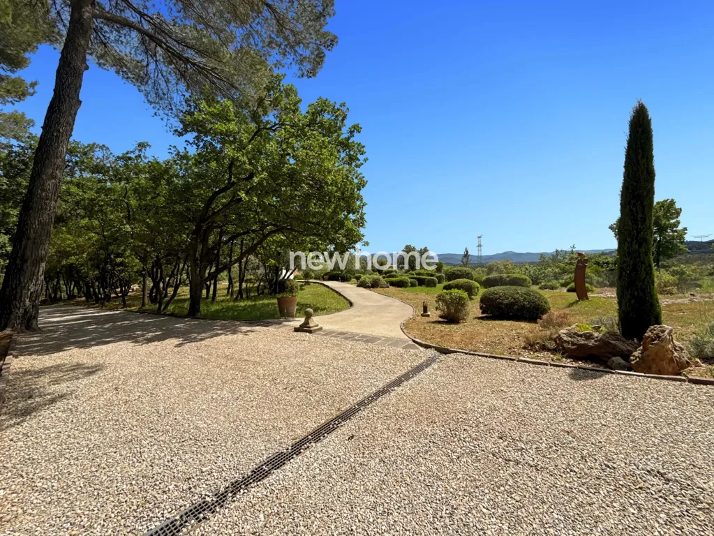 Exterior - Luxury Farmhouse with Pool in Fayence
