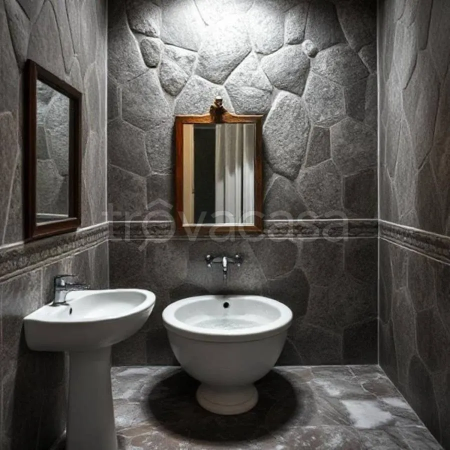 Bathrooms - Auctioned Apartment with Garden in Sant'Ippolito