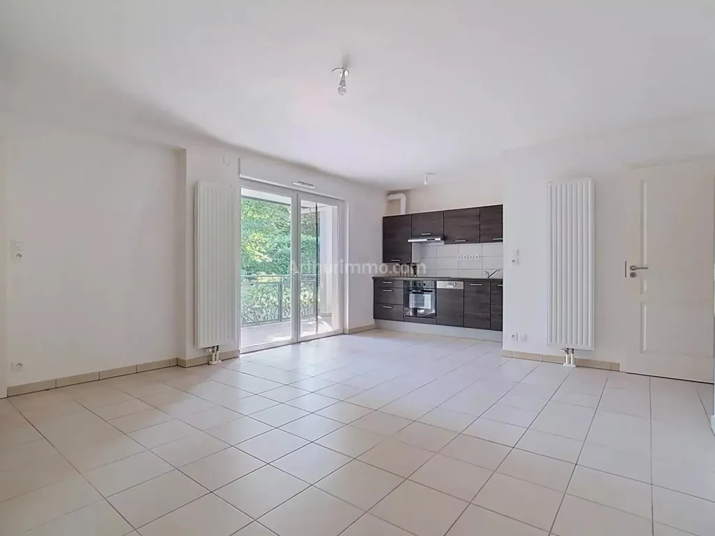 Cuisine - Appartement F2 avec Terrasse et Vue Verdure à Mulhouse