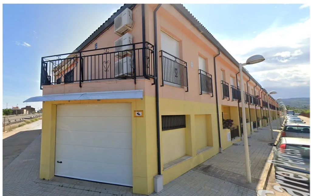Välivaade - Duplex with Large Terrace in Cabanes