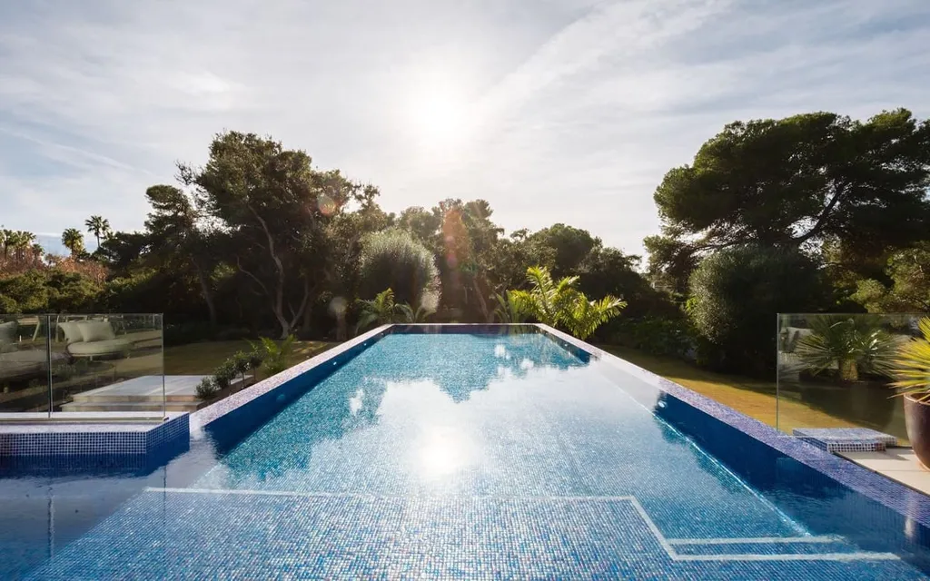 pool_area