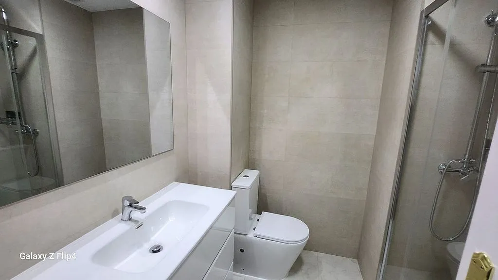 Salles de bain - Amueblado Flat with Terrace in Bilbao
