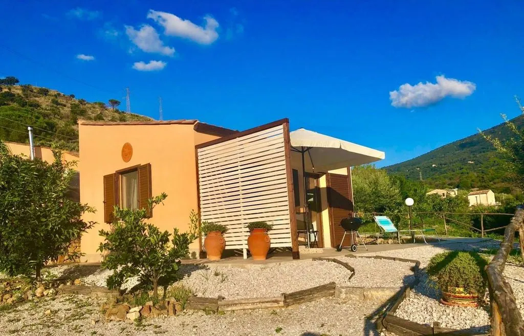 Välivaade - Agriturismo with Pool in Cefalù
