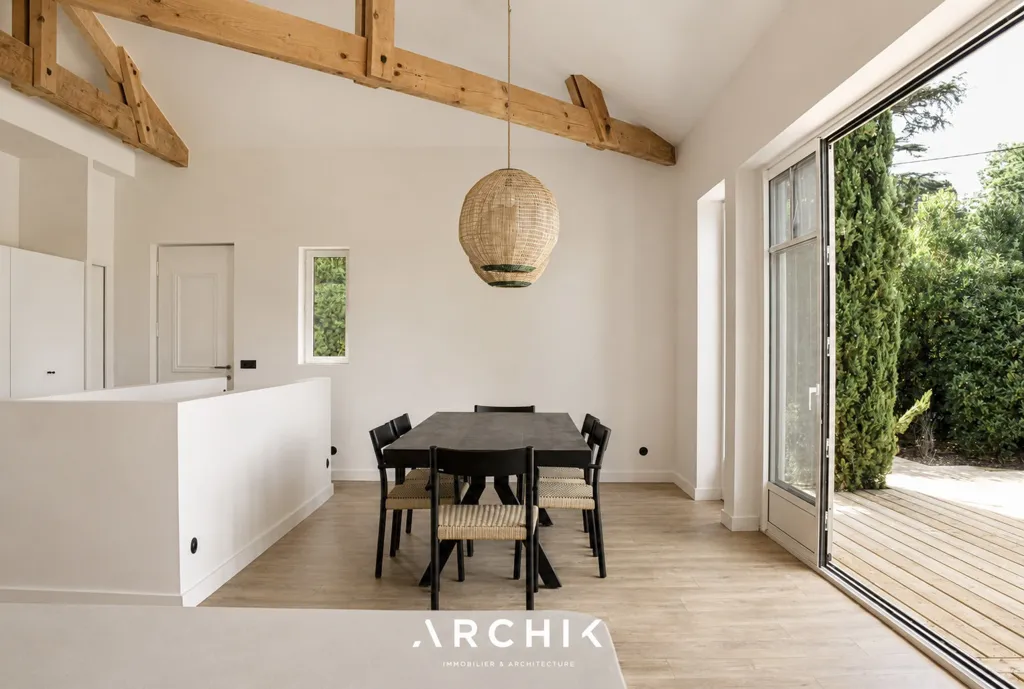 Sala da pranzo - Contemporary House with Pool in Abatilles
