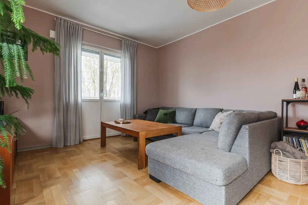 Séjour - Apartment with Balcony in Restalundsvägen